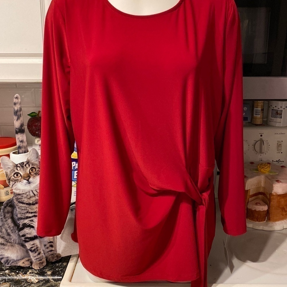 Z womens Kasper solid red stretch long sleeve plus size top 2x.   NWT